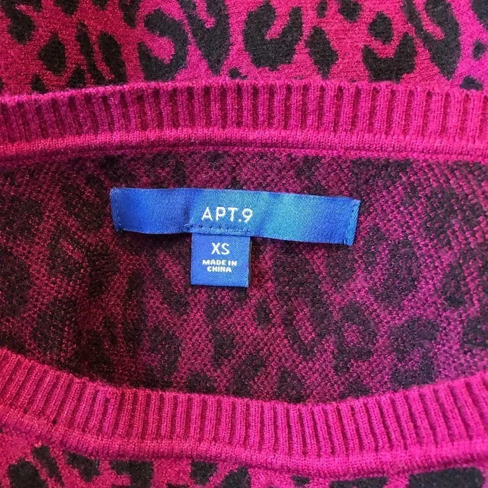 Apt 9. Purple and Black Leopard Print Soft Crewneck Sweater XS